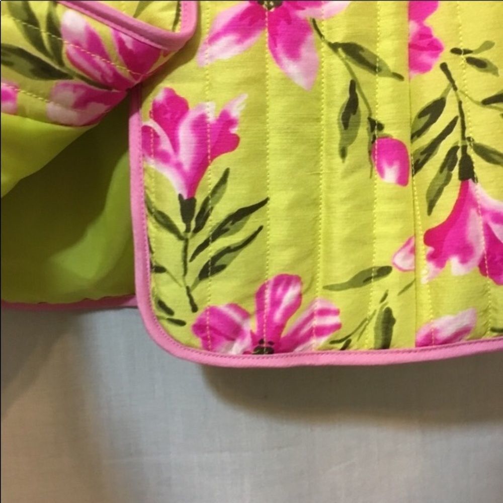 Silkland Quilted Silk Floral Jacket - Picture 6 of 7